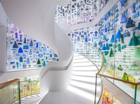 galeria dior paris